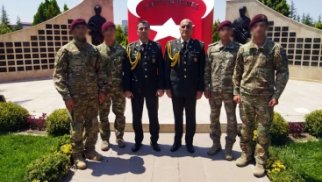 Hərbi qulluqçularımız “Xüsusi təyinatlı kursu”nu müvəffəqiyyətlə bitiriblər