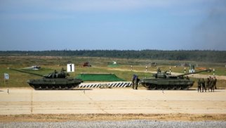 “Tank biatlonu” müsabiqəsində komandalar normativləri yerinə yetiriblər