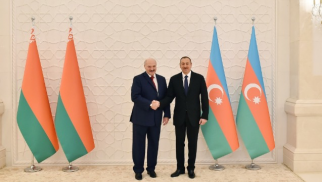 İlham Əliyev Lukaşenkoya zəng etdi