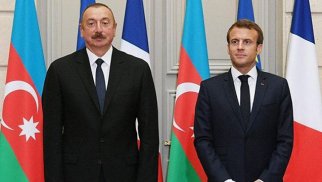 Makron İlham Əliyevə zəng etdi
