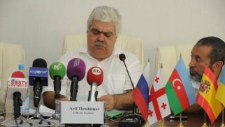 Tanınmış ictimai xadim Arif İbrahimov 70 illik yubileyini qeyd edir