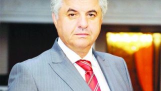 Gələcək müqəddəratımızın xilaskarı BÖYÜK ŞƏXSİYYƏT
