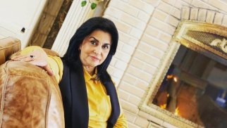 Xanım İsmayılqızının &ldquo;Kitablar səltənətinin inciləri&rdquo;nə daxil olan şeirləri