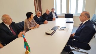 İctimai Şuranın üzvləri Binəqədidə millət vəkili Azay Quliyevlə görüşüblər