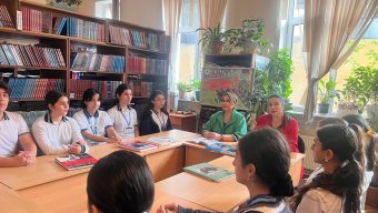 225 saylı tam orta məktəbdə 18 Oktyabr &ndash; Müstəqilliyin Bərpası Günü qeyd olunub